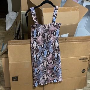Cute vibrant Snake print Dress!